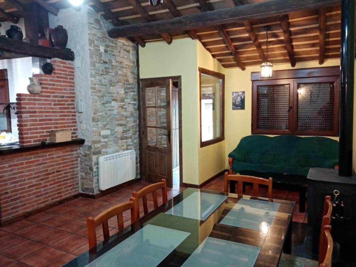 El Molino Apartment Sequeros Exterior foto